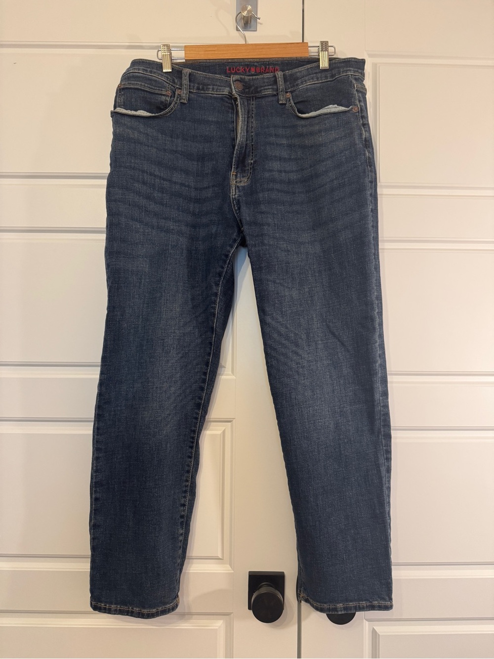 Lucky Brand Men's 121 Dark Blue Slim Straight Jeans